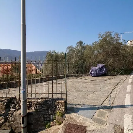 Olga Sea View Apartment *