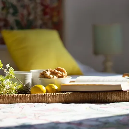 Olga Sea View Apartment *